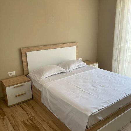 Twentysix Apartment Shkodër Eksteriør bilde